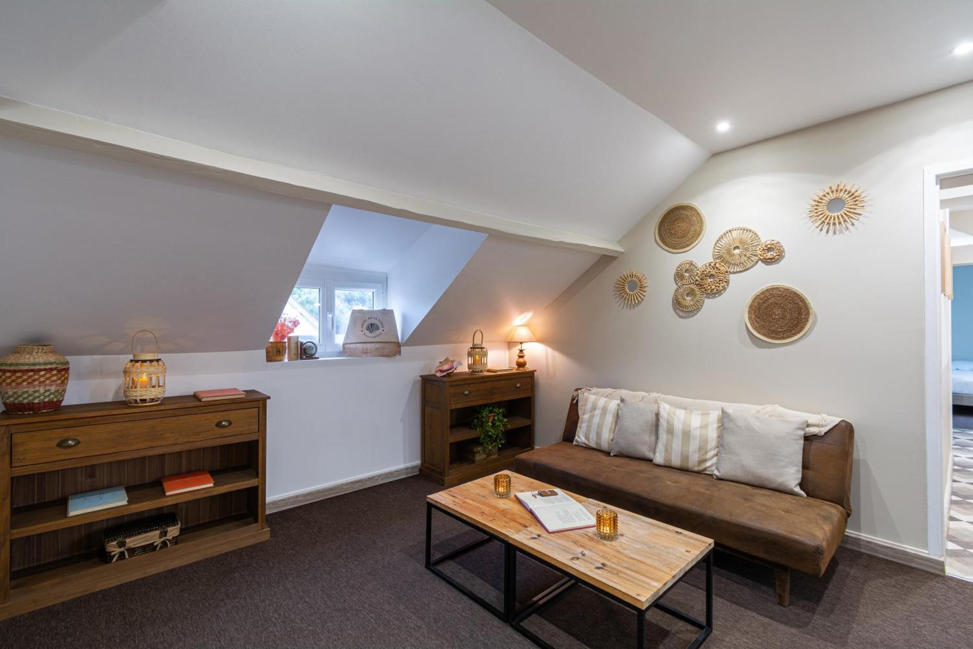 Hotel De La Plage Courseulles-sur-Mer Exteriör bild
